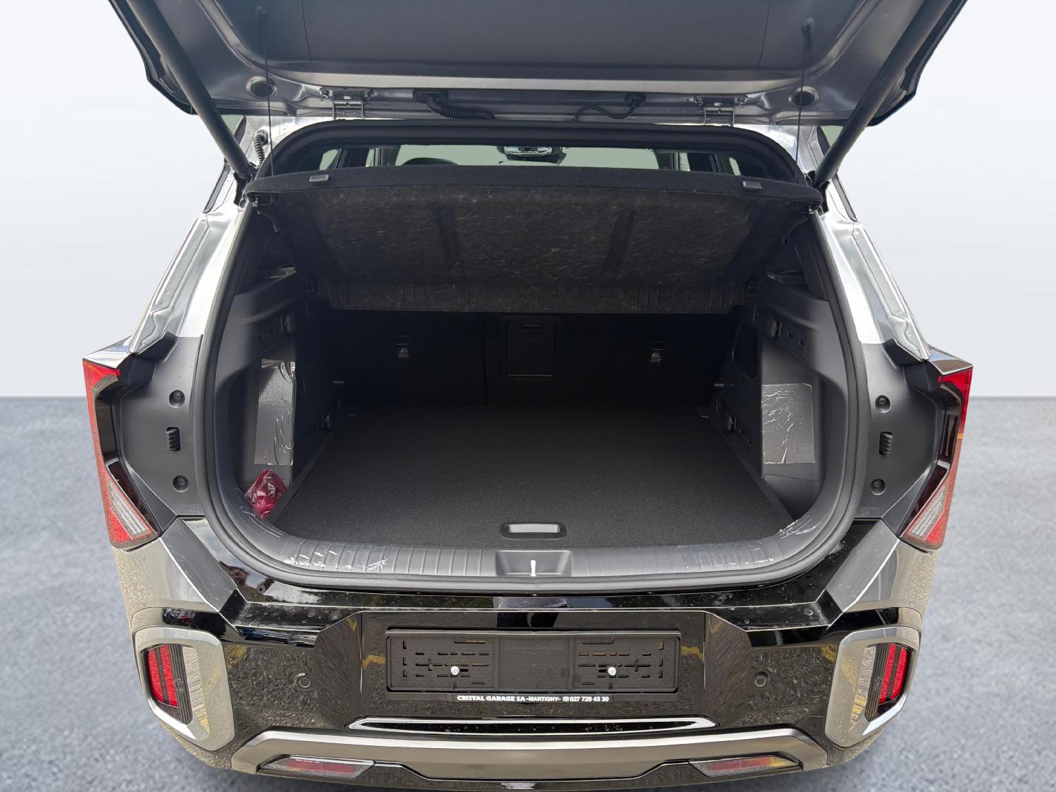KIA Seltos 1.6 T-GDi GT-Line-image-11