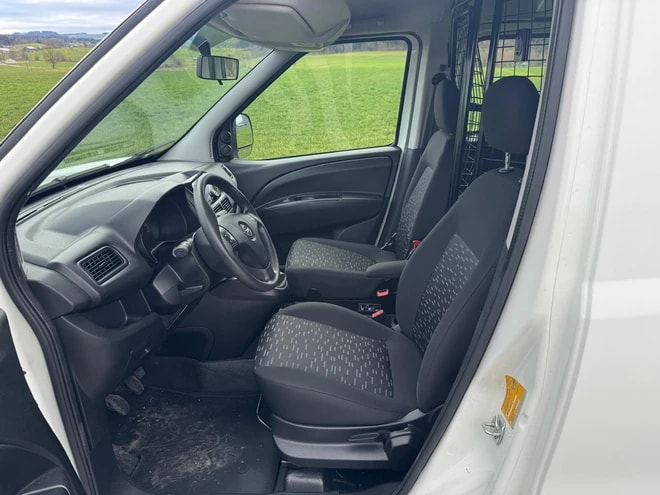 OPEL Combo 1.3 CDTI 2.4 L1H1-image-8