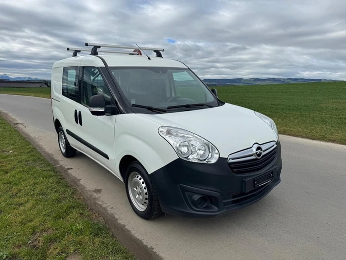 OPEL Combo 1.3 CDTI 2.4 L1H1-image-1