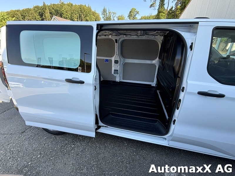 FORD Transit Custom Van 320 L2 2.5 Duratec 233 Trend PHEV-image-10