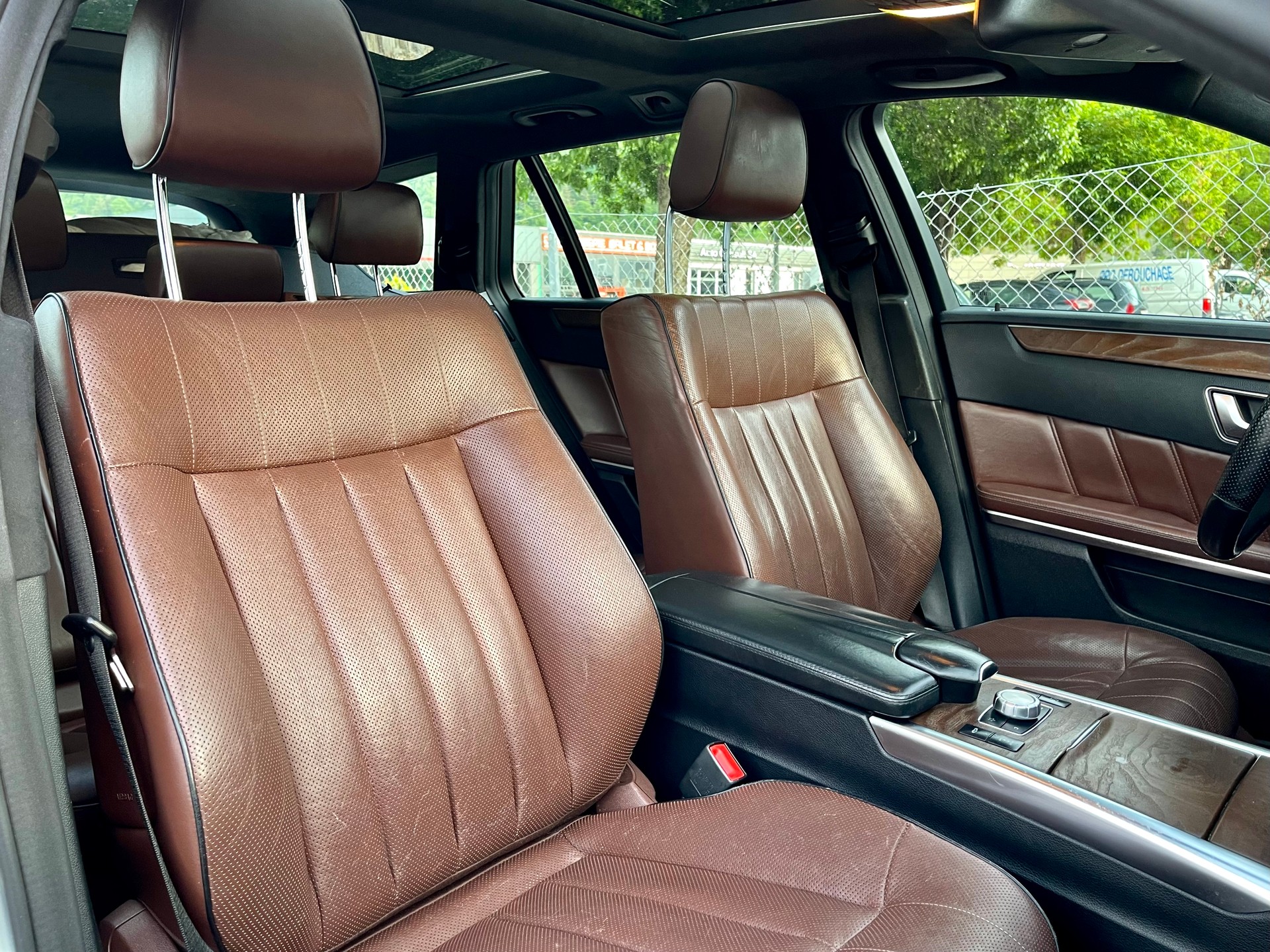 MERCEDES-BENZ E 350 BlueTEC Avantgarde 4Matic 7G-Tronic-image-20
