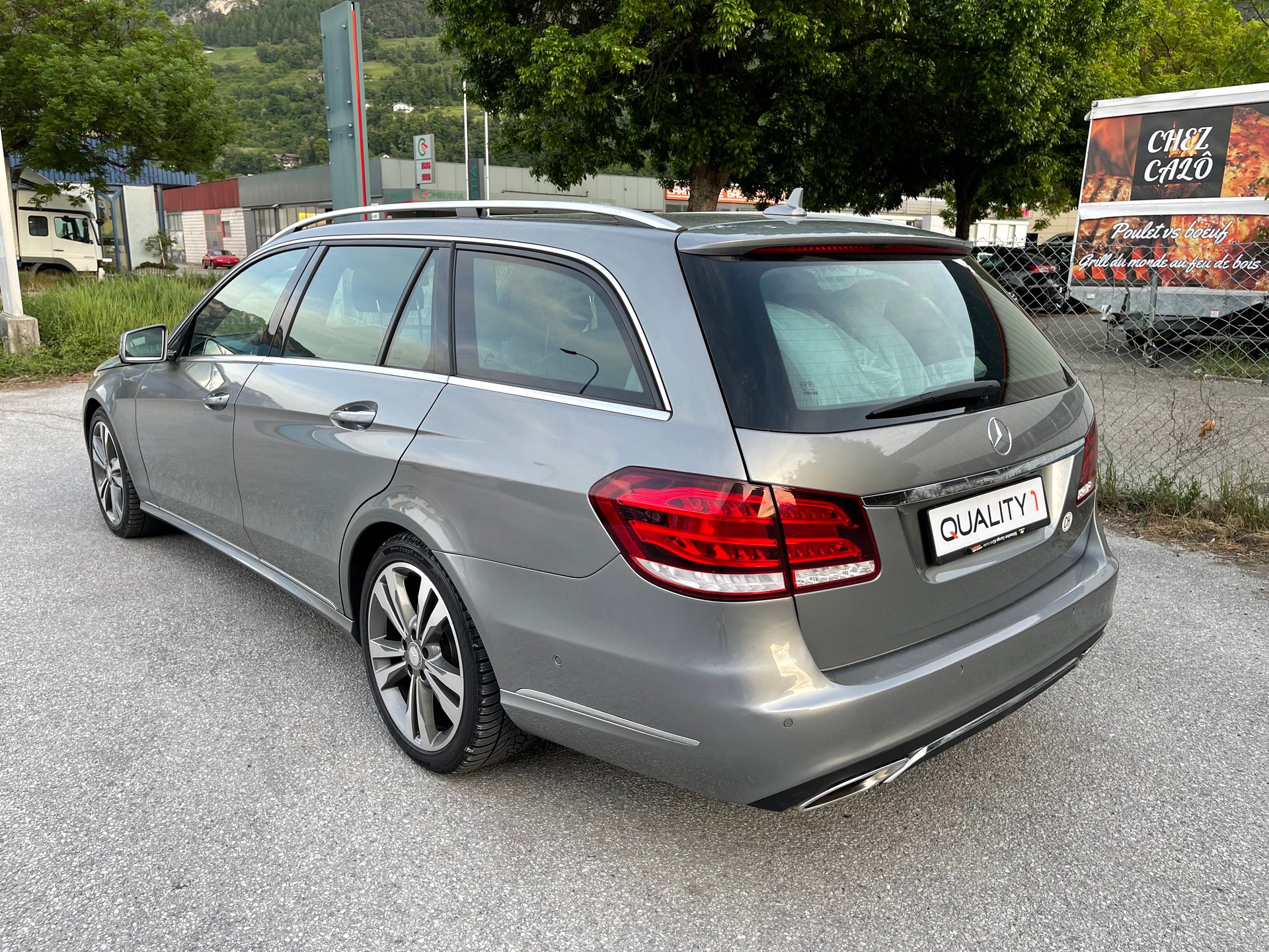 MERCEDES-BENZ E 350 BlueTEC Avantgarde 4Matic 7G-Tronic-image-4