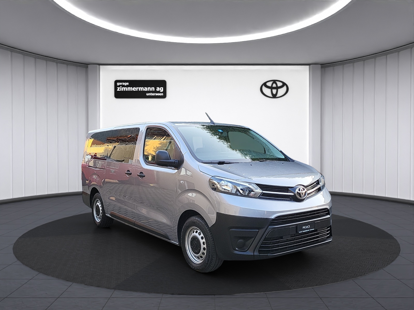 TOYOTA PROACE Verso L2 2.0 D Comfort 4x4-image-2