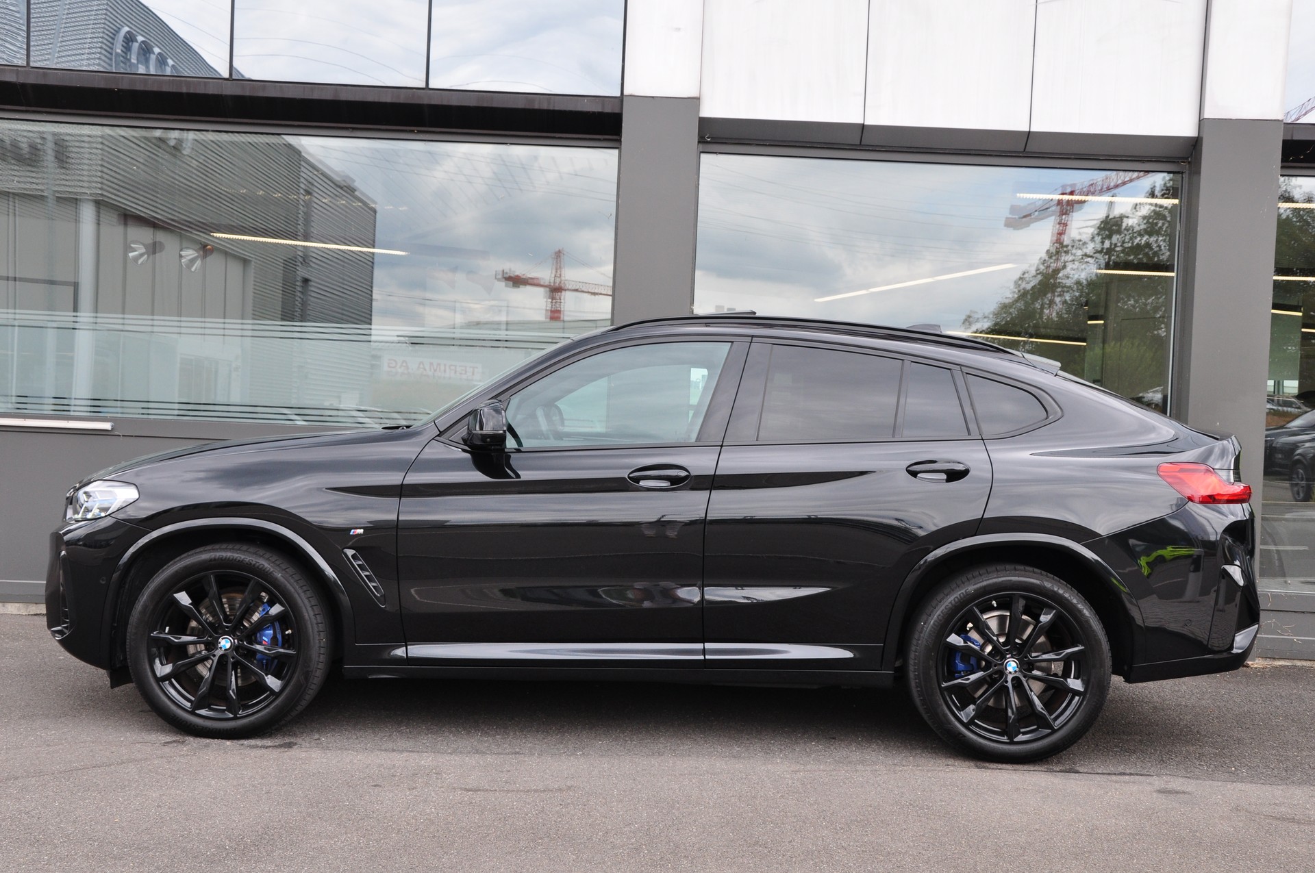 BMW X4 M40i 48V Steptronic-showroom-element-3