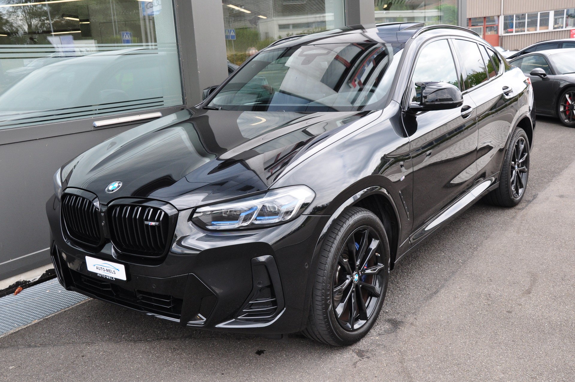BMW X4 M40i 48V Steptronic-showroom-element-1