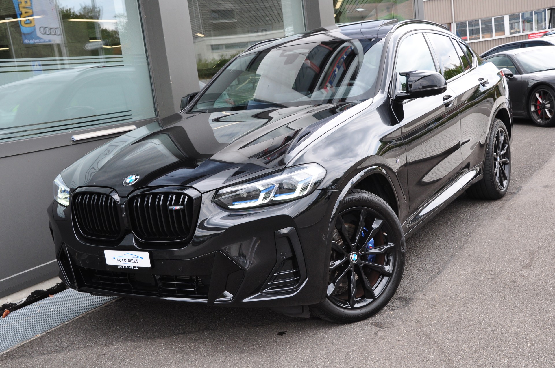 BMW X4 M40i 48V Steptronic-showroom-element-2