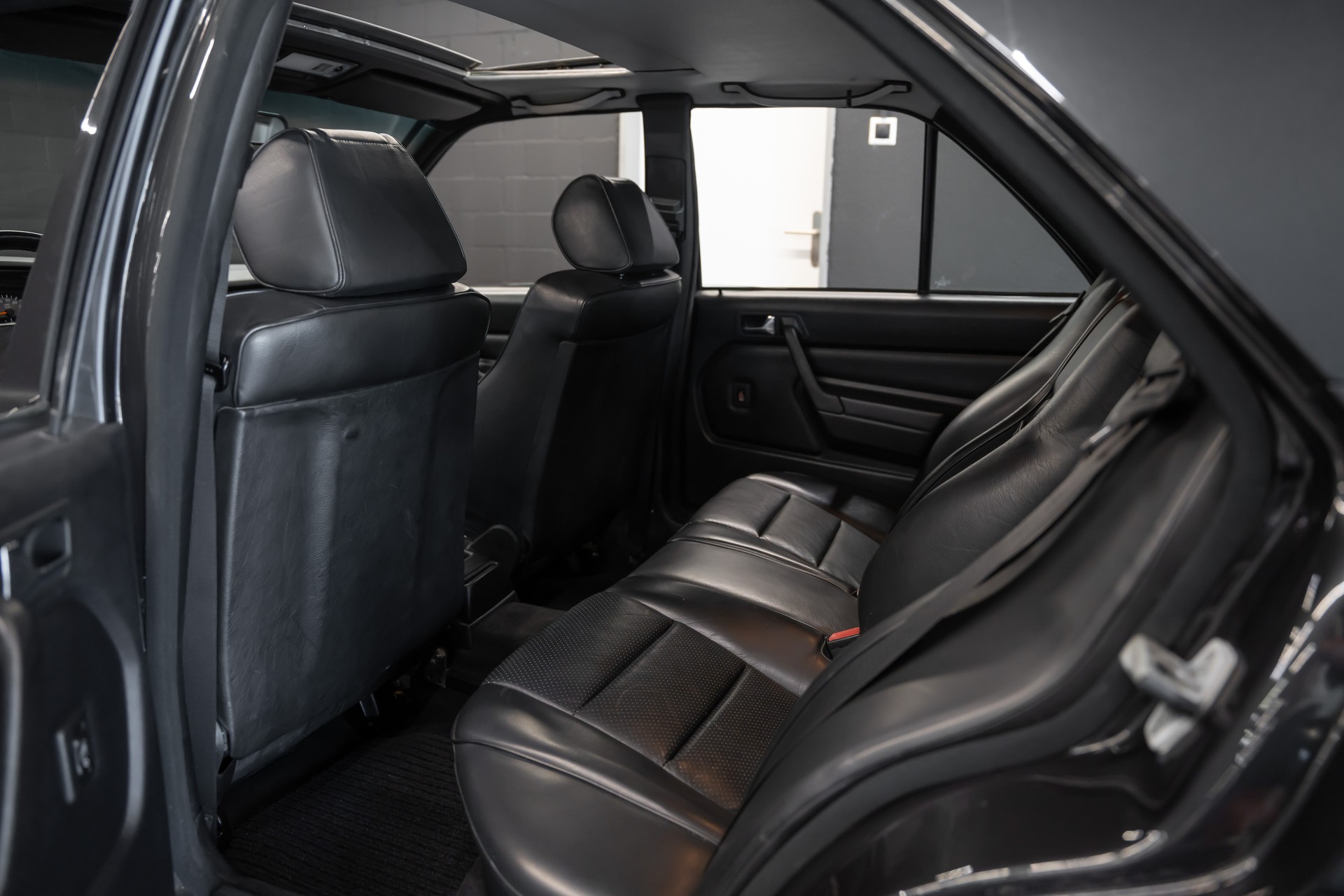 MERCEDES-BENZ EVO 2 / Sammlerfahrzeug / 1.Hand / Perfekte History / CH Fahrzeug-image-13