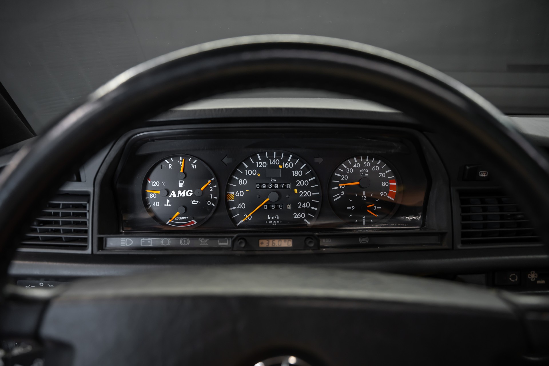 MERCEDES-BENZ EVO 2 / Sammlerfahrzeug / 1.Hand / Perfekte History / CH Fahrzeug-image-14