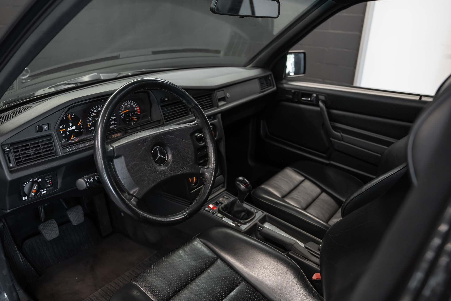 MERCEDES-BENZ EVO 2 / Sammlerfahrzeug / 1.Hand / Perfekte History / CH Fahrzeug-image-10