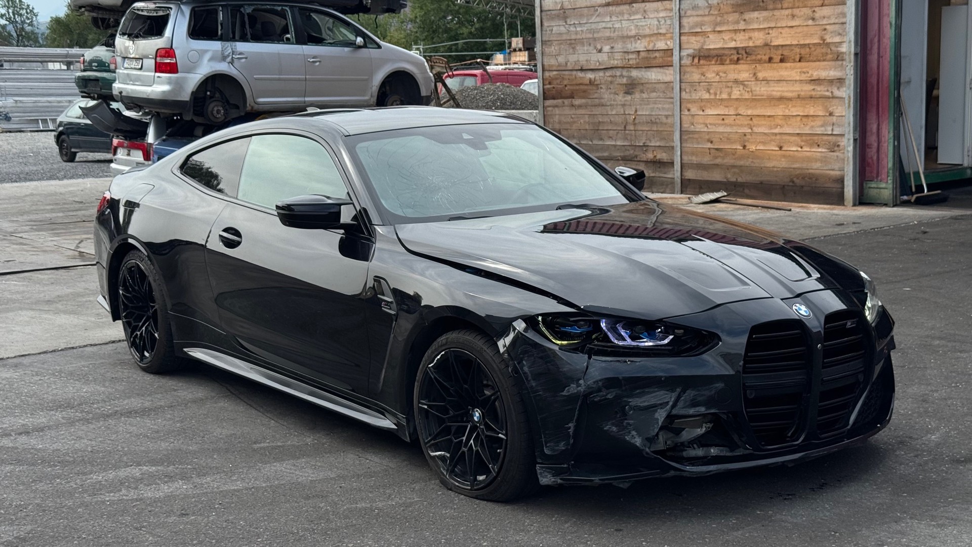 BMW M4 Coupé Competition-image-2