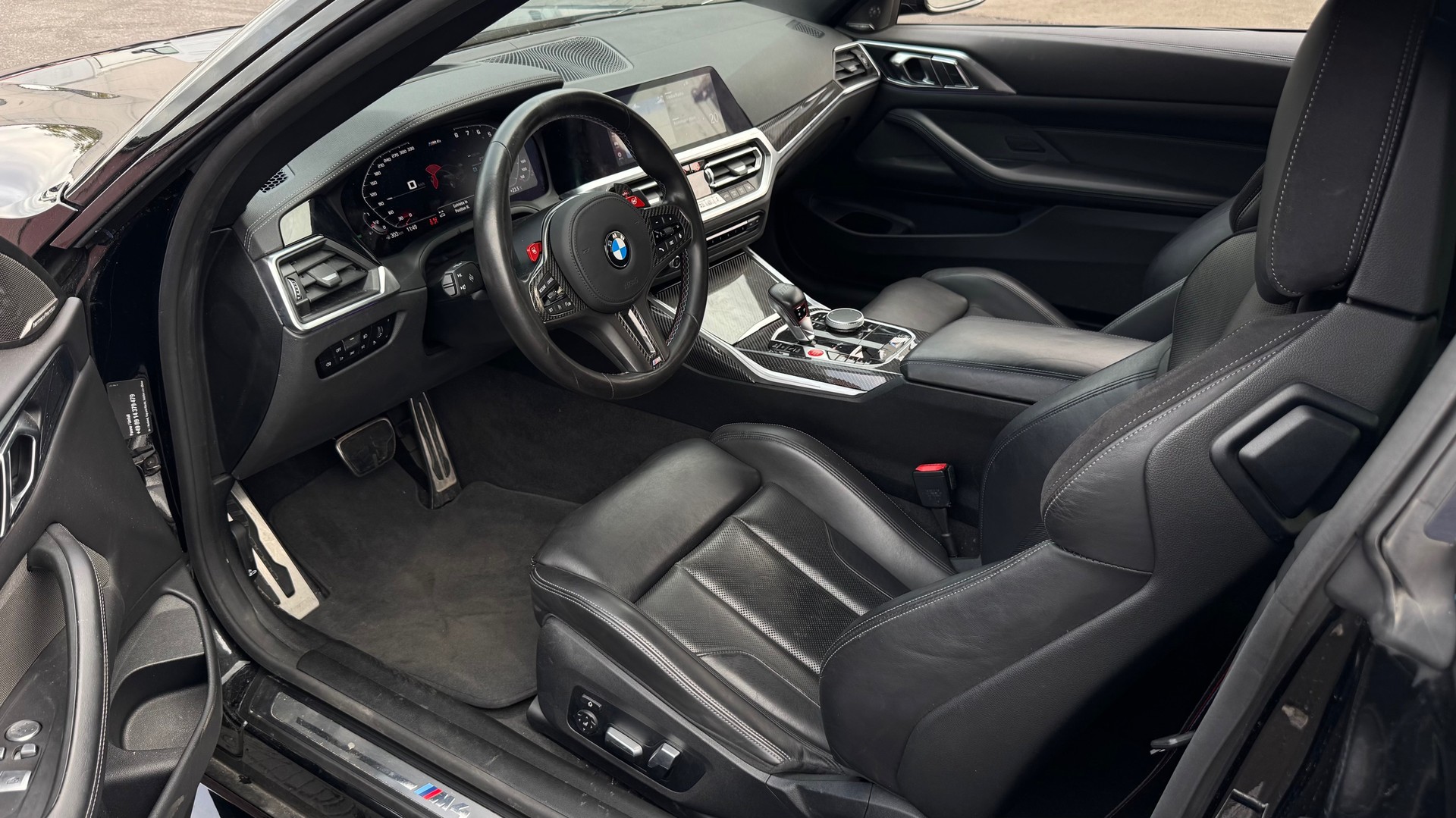 BMW M4 Coupé Competition-image-9