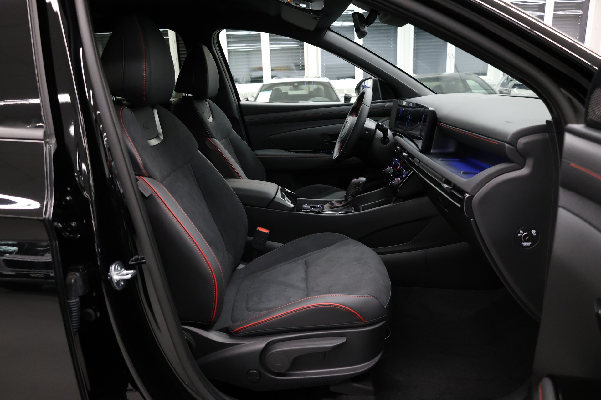 HYUNDAI Tucson 1.6 T-GDi N-Line 4WD-image-15