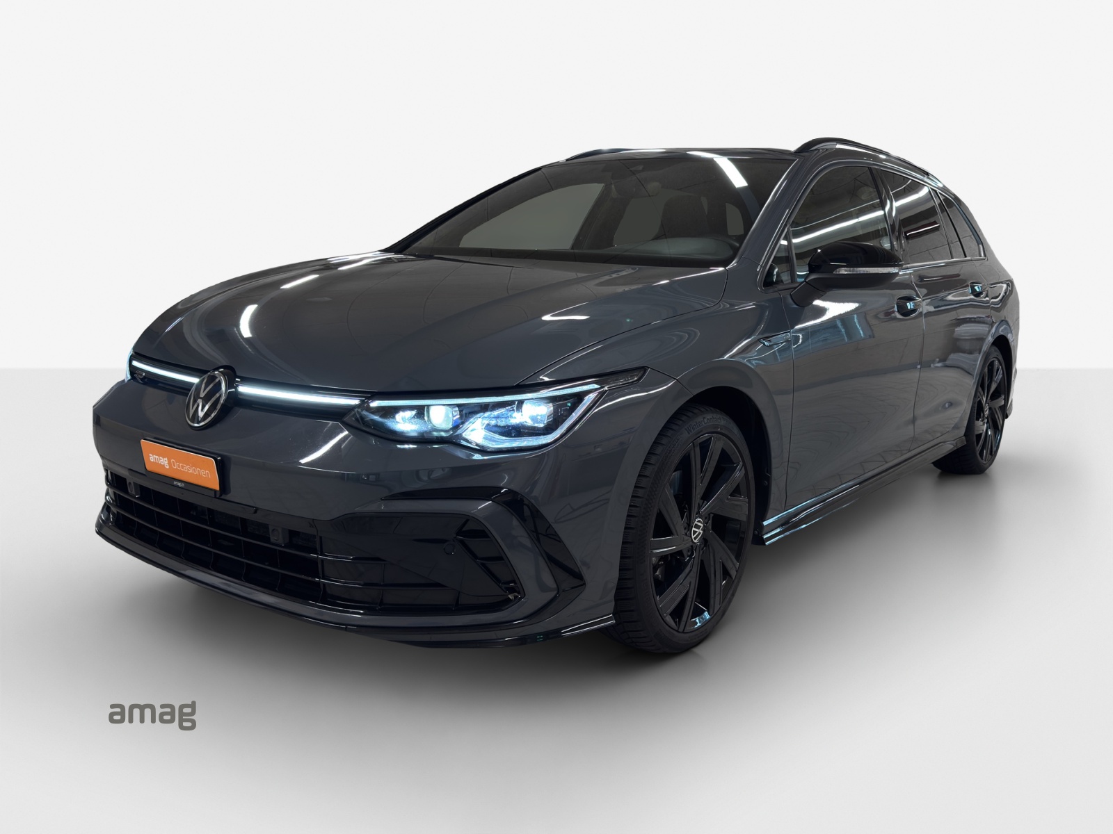 VW Golf Variant 1.5 eTSI mHEV R-Line-image-0