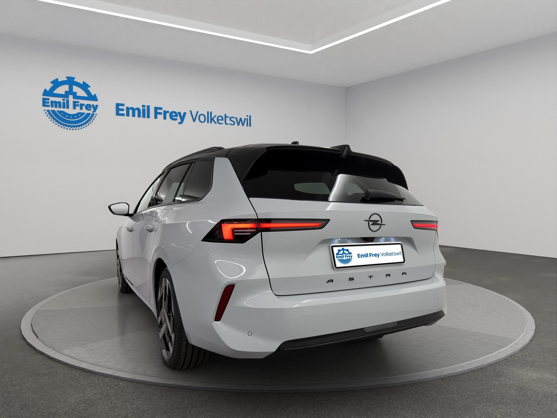 OPEL Astra-e Sports Tourer Ultimate-image-2