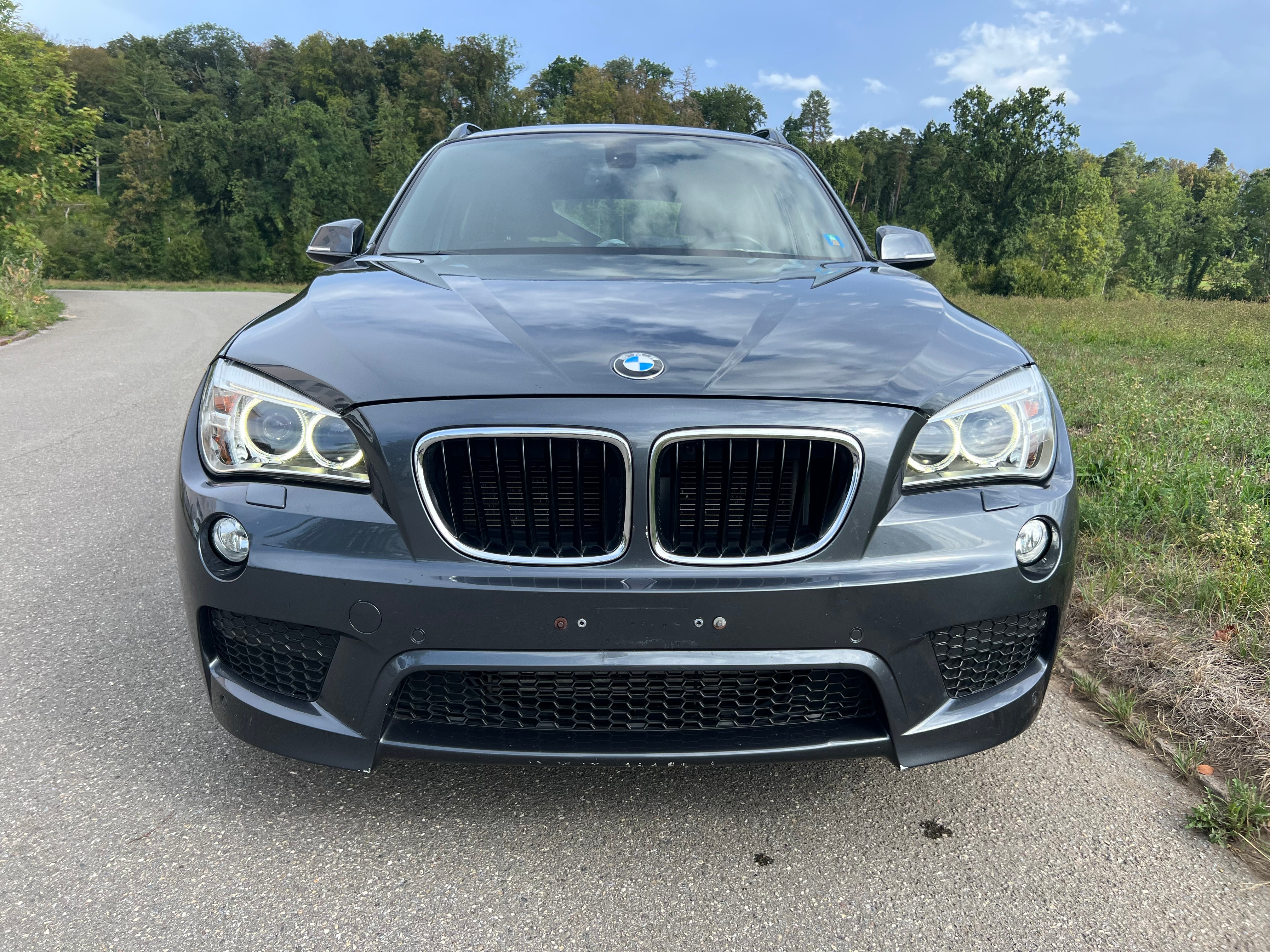 Car photo