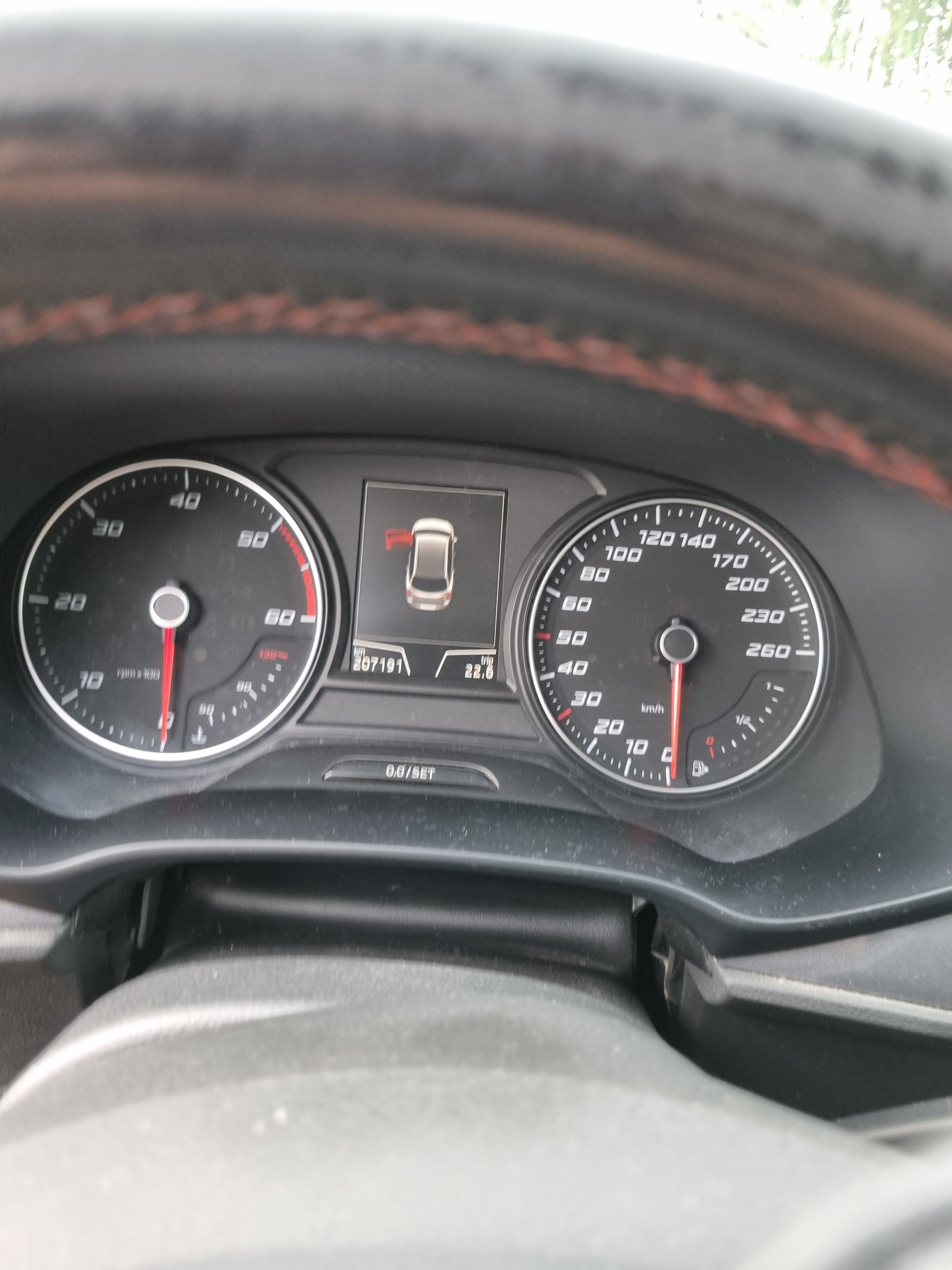 SEAT Leon ST 2.0 TDI FR DSG-image-8