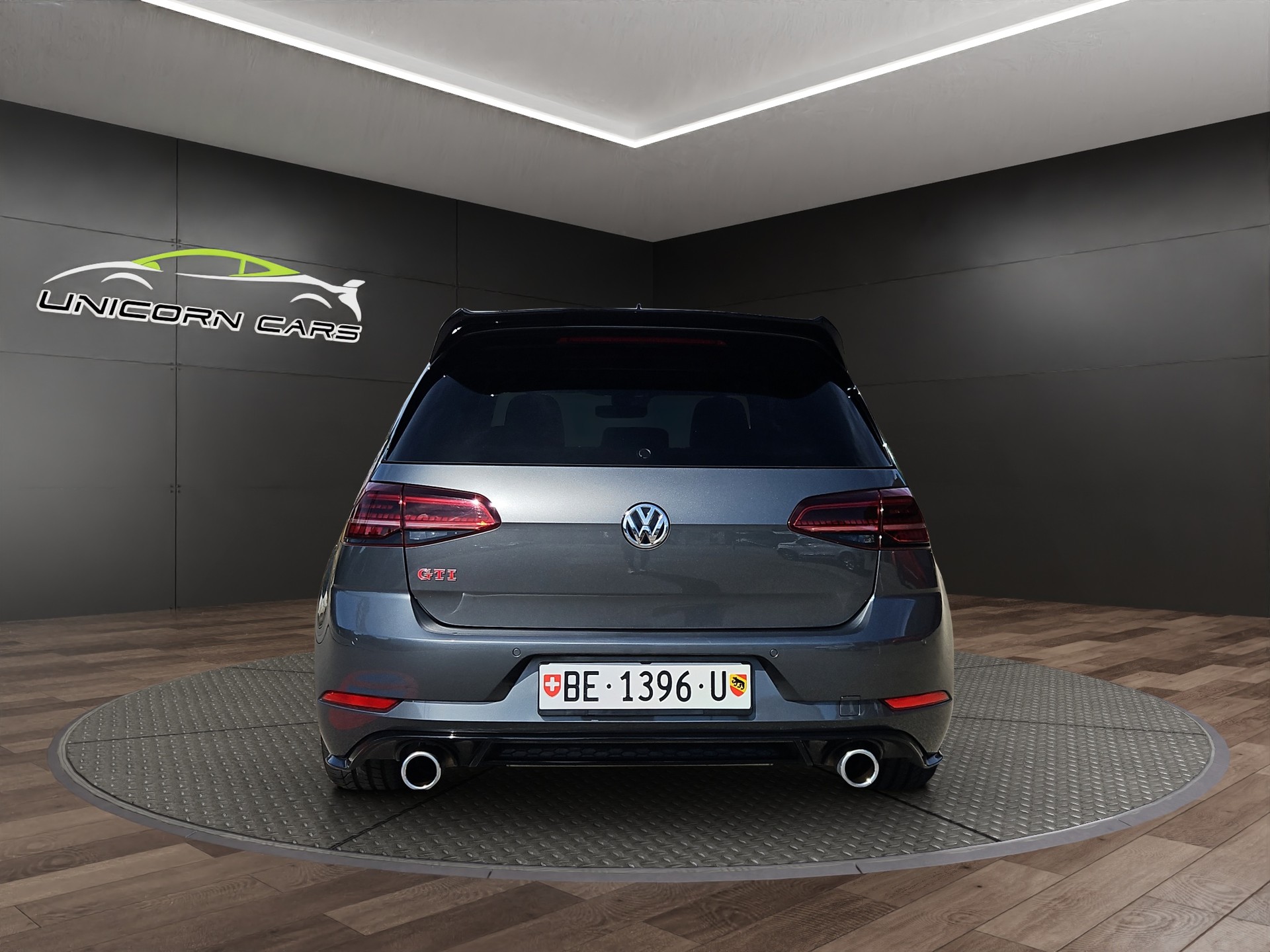 VW Golf 2.0 TSI GTI Performance DSG-image-5