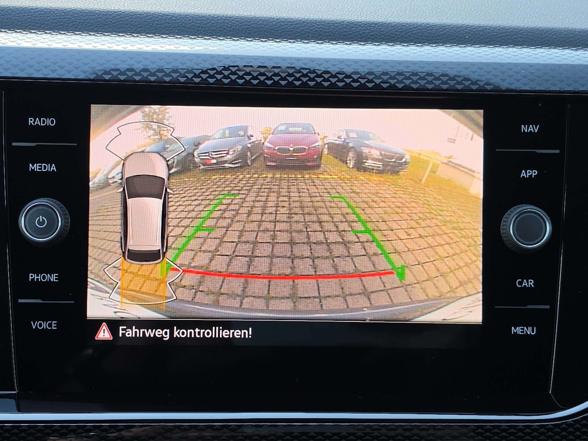 VW Taigo 1.5 TSI 75 Edition DSG-image-22