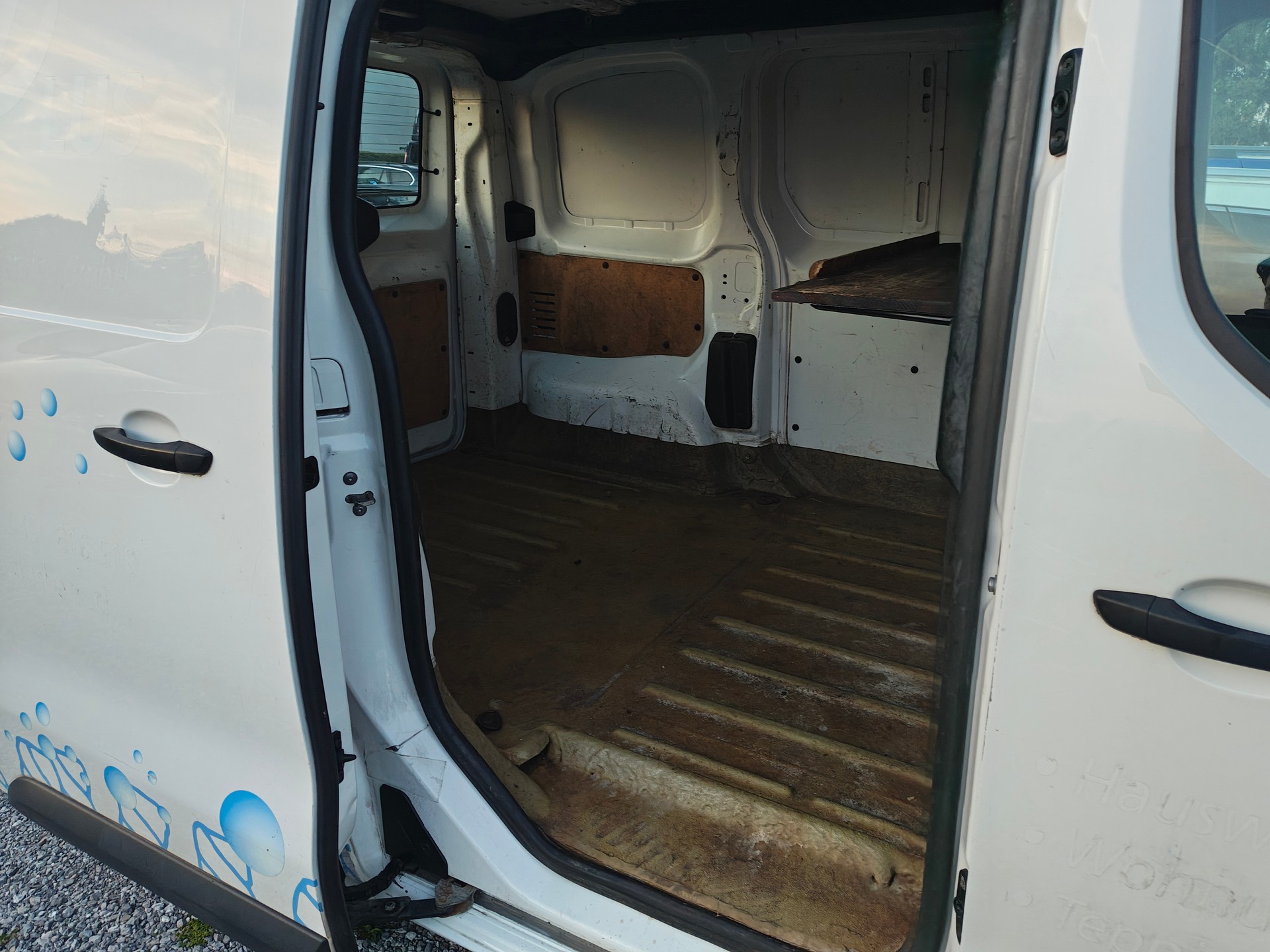CITROEN Jumpy 1.6 BlueHDi 95 XS Komfort-image-10