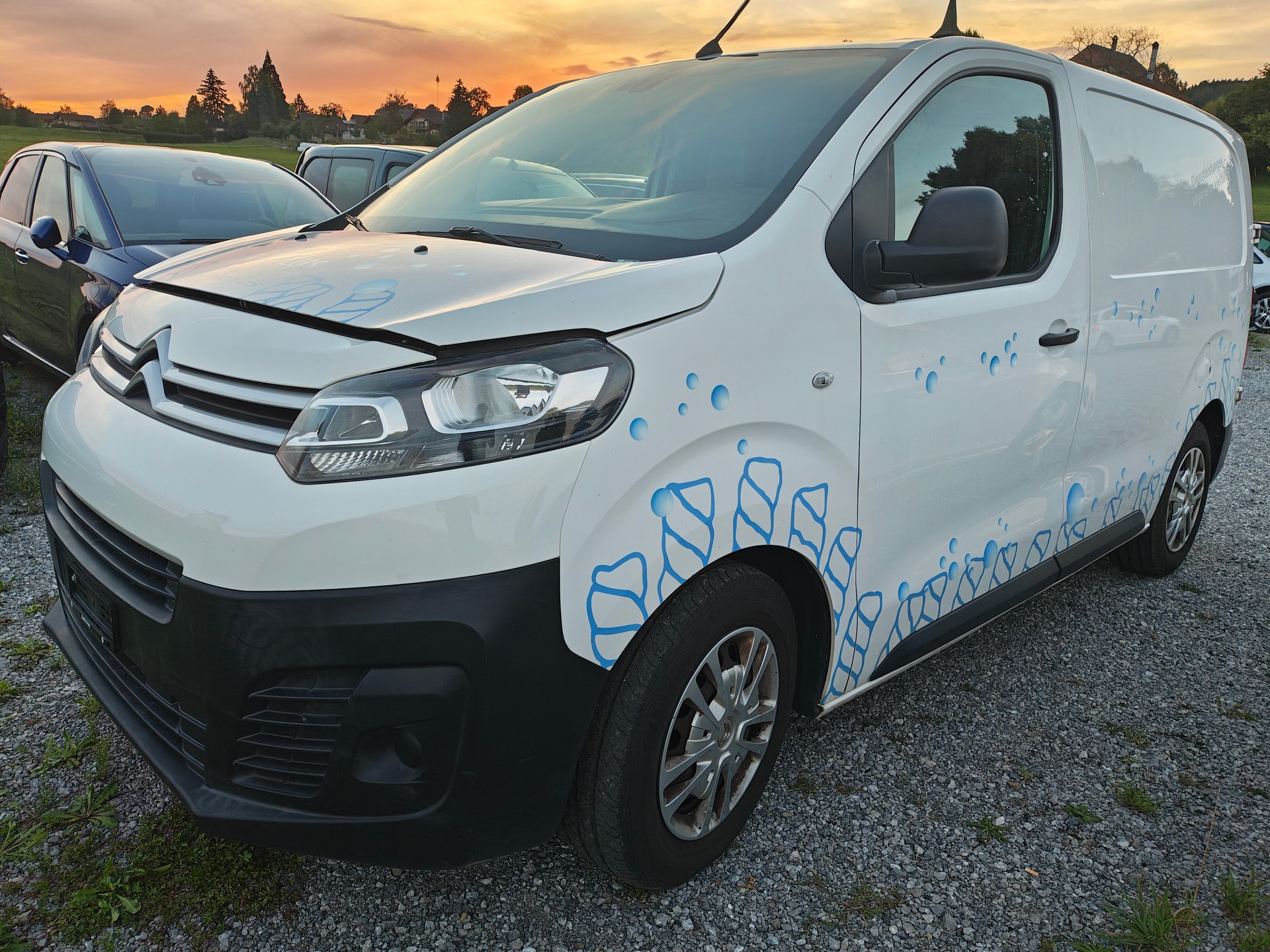 CITROEN Jumpy 1.6 BlueHDi 95 XS Komfort-image-2
