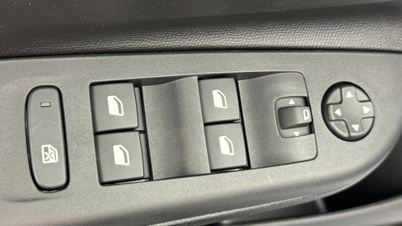 OPEL Corsa e- 50kWh Edition-image-8