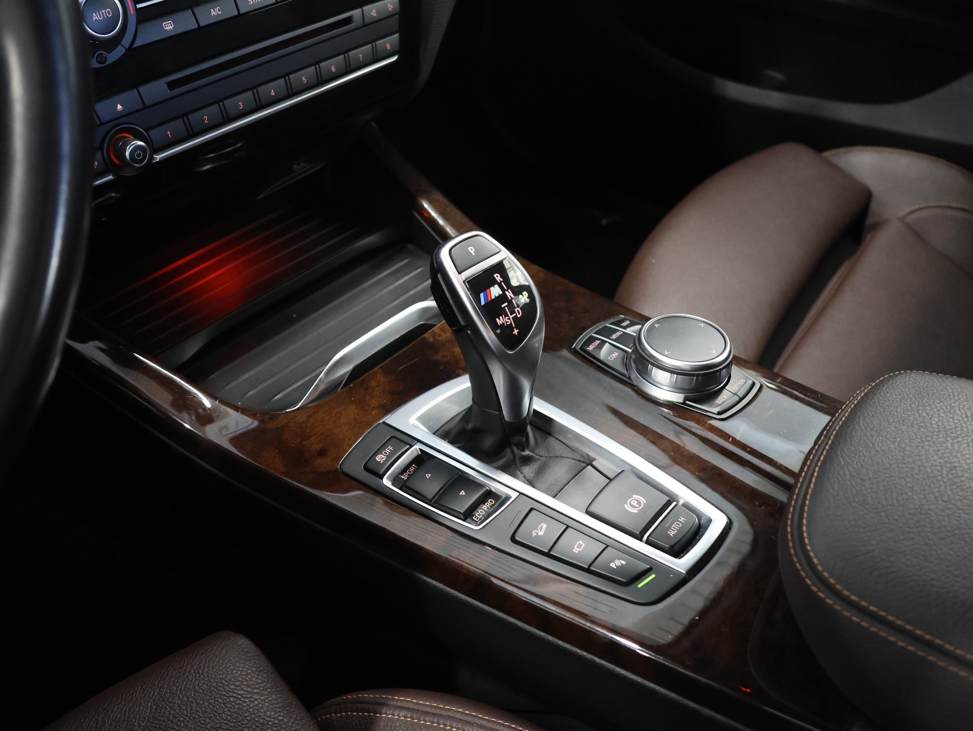 BMW X4 M 40i Steptronic-image-25