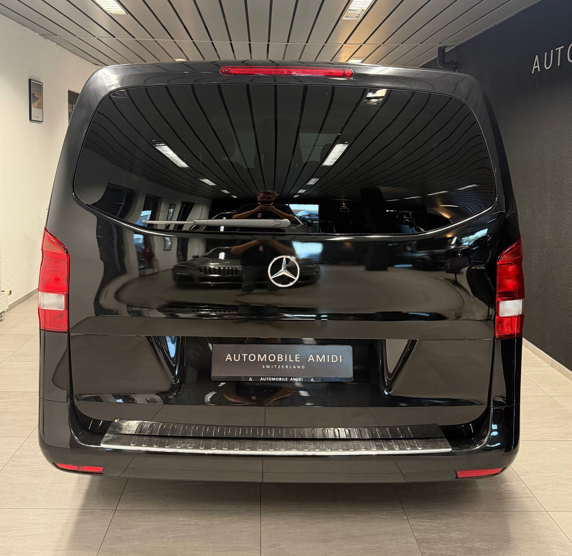 MERCEDES-BENZ Vito 116 CDI Lang Select Tourer 4Matic 9G-Tronic-image-3