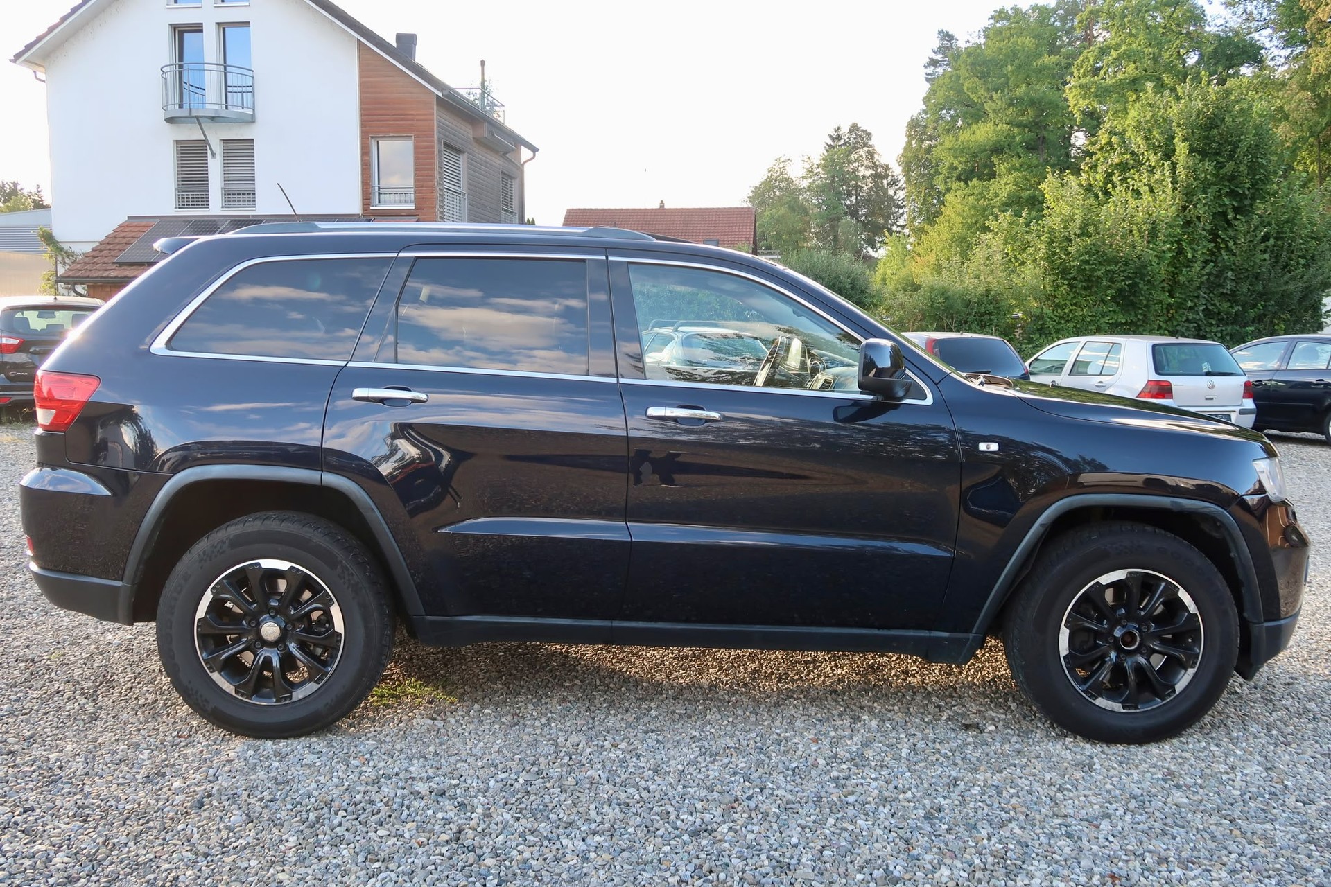 JEEP Grand Cherokee 3.6 V6 Overland Automatic-image-3
