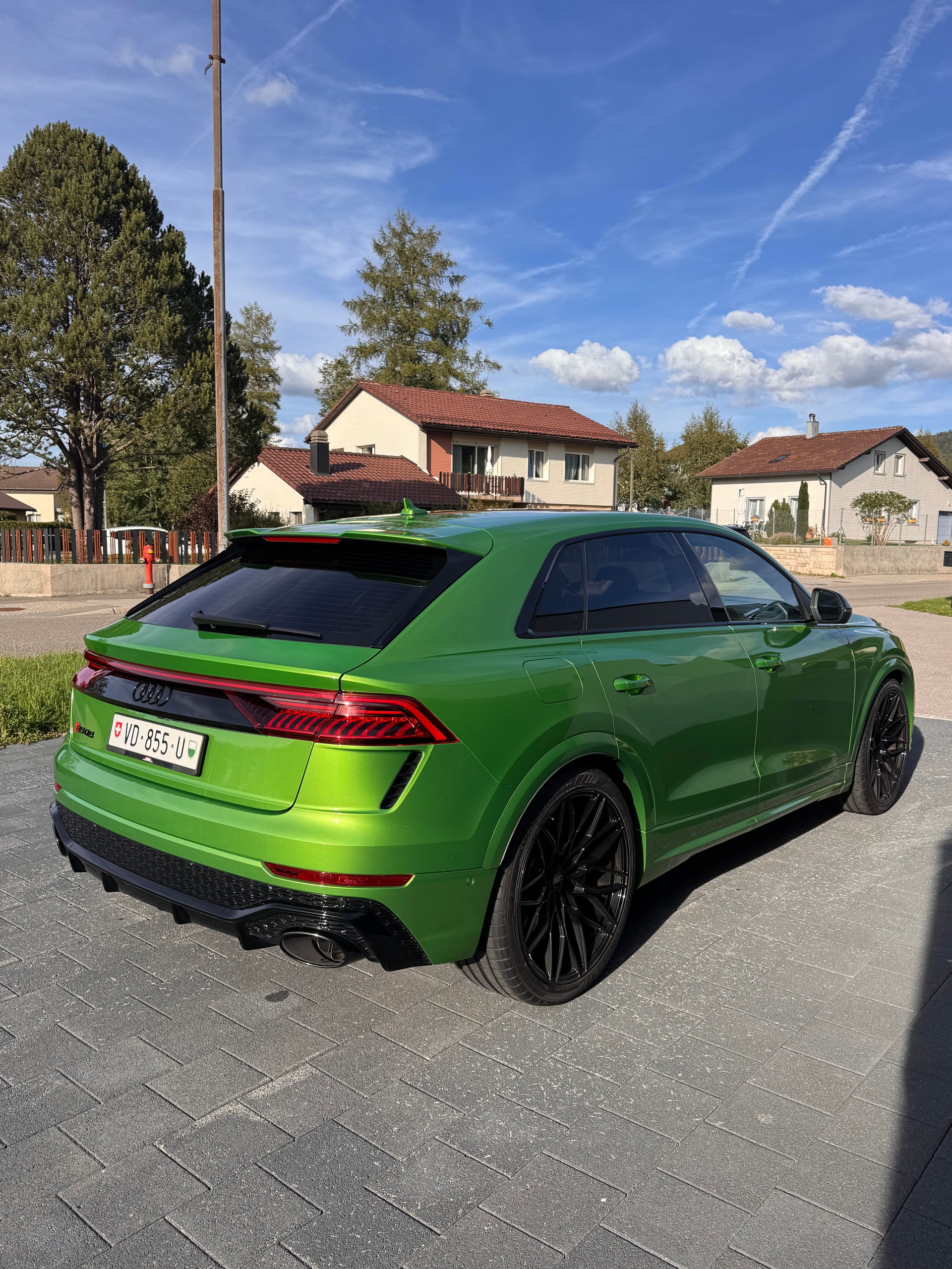 AUDI RSQ8 quattro tiptronic-image-4