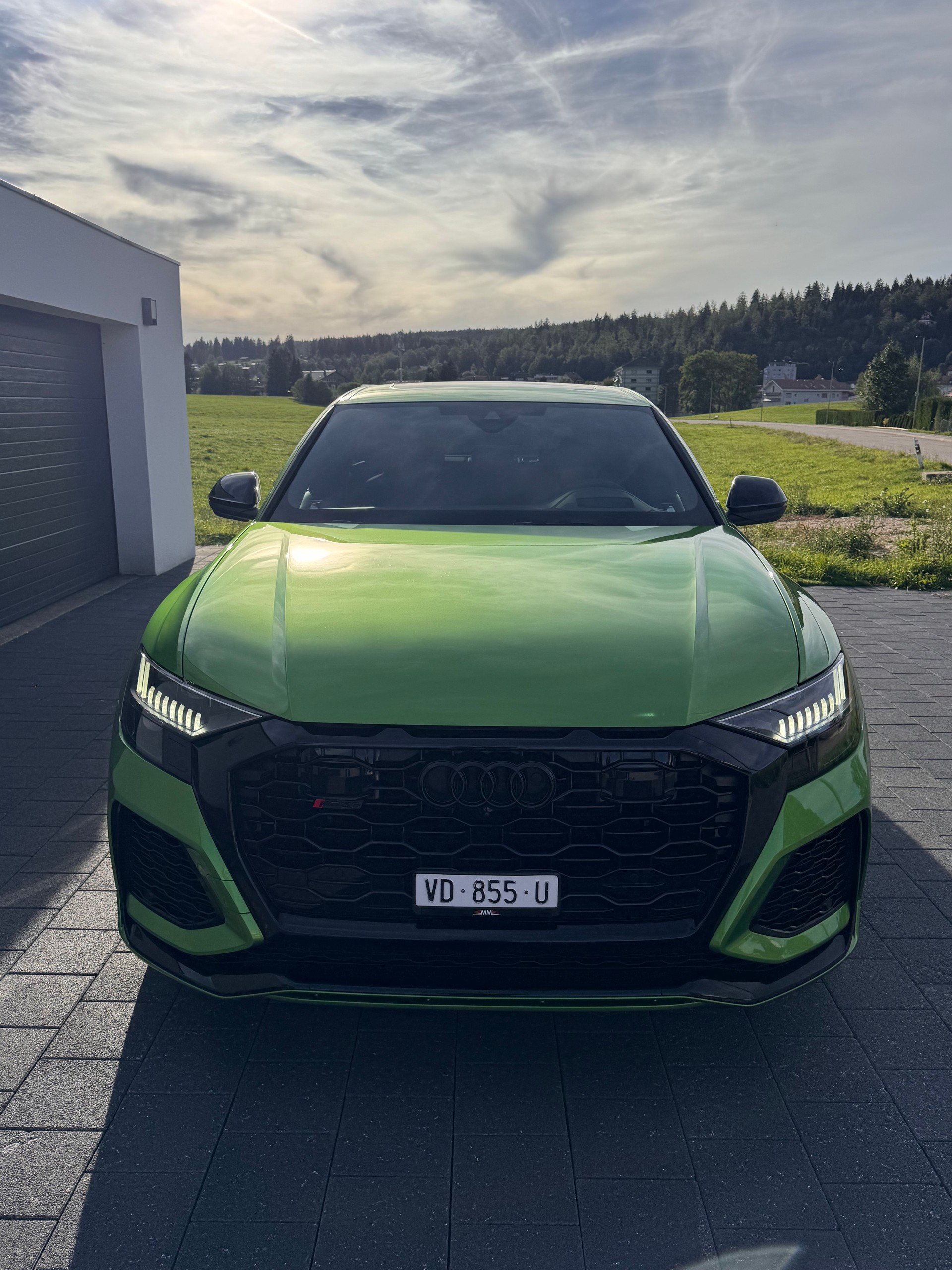 AUDI RSQ8 quattro tiptronic-image-2