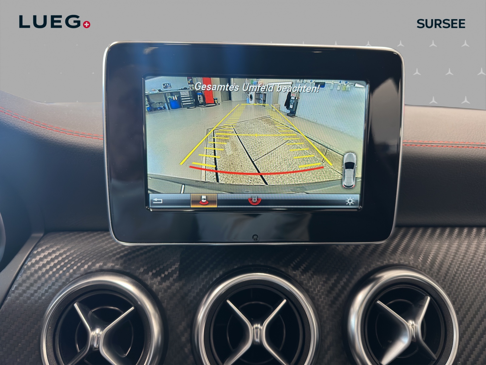 MERCEDES-BENZ A 250 AMG Line 4Matic 7G-DCT-image-11