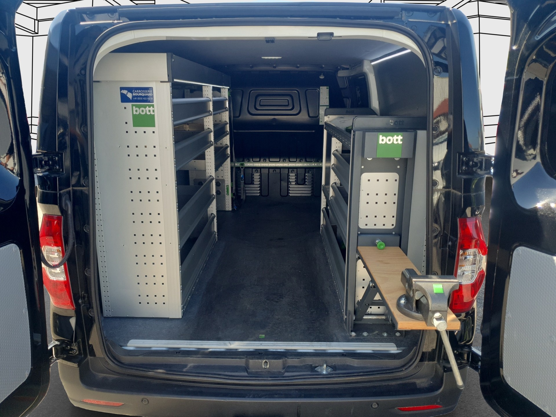 MAXUS eDeliver 3 fourg. Lang E-Motor 50kWh Sortimo Edition Pack 1-image-8