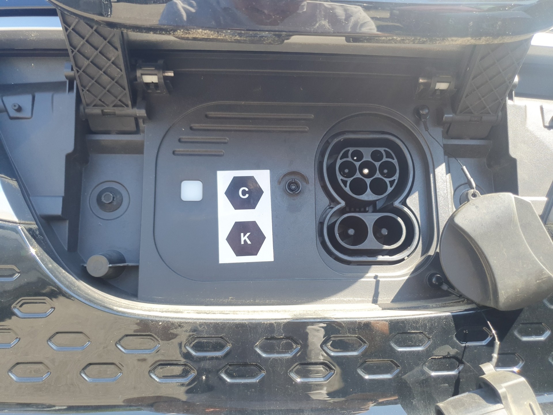 MAXUS eDeliver 3 fourg. Lang E-Motor 50kWh Sortimo Edition Pack 1-image-13