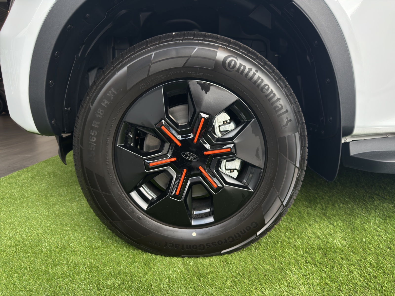 FORD Ranger DKab.Pick-up 2.3 EcoBoost PHEV Wildtrak-image-13