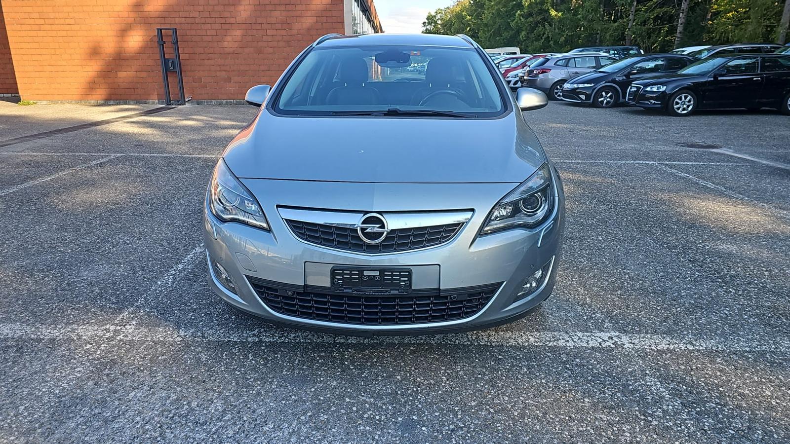 OPEL Astra SportsTourer 1.6i 16V Turbo Sport Automatic-image-0