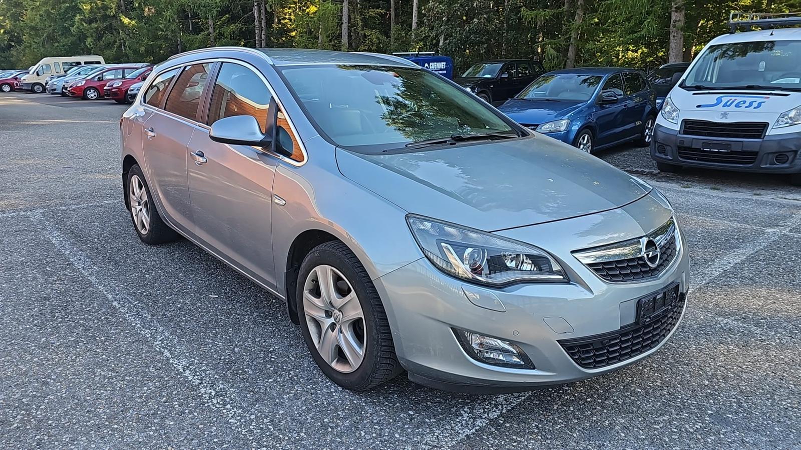 OPEL Astra SportsTourer 1.6i 16V Turbo Sport Automatic-image-8
