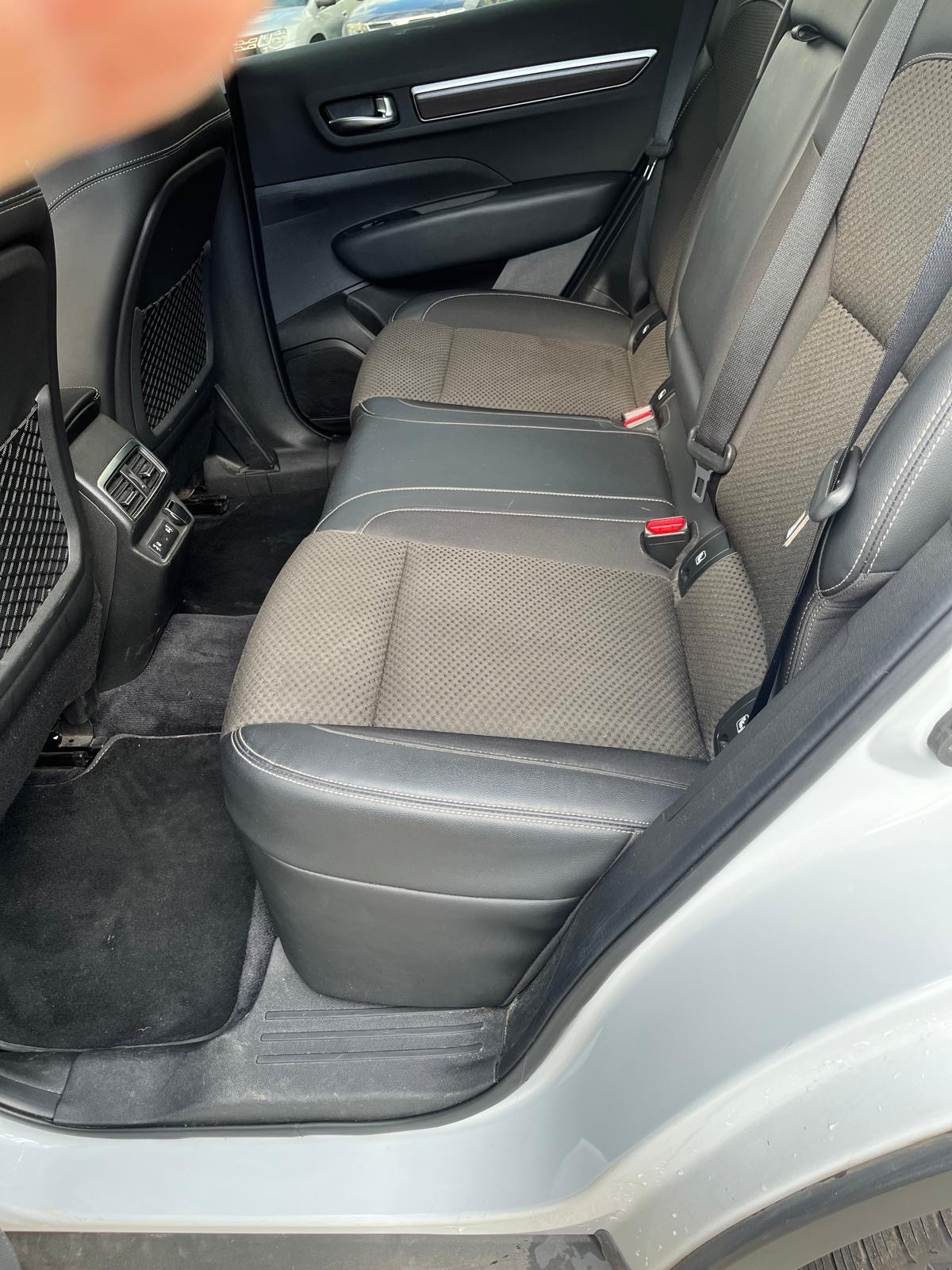 RENAULT Koleos 2.0 dCi Intens 4x4 Xtronic CVT-image-6