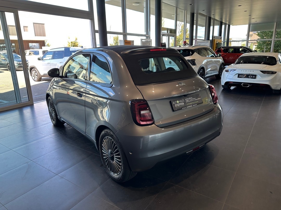 FIAT 500 electric 87 kW Passion-image-6
