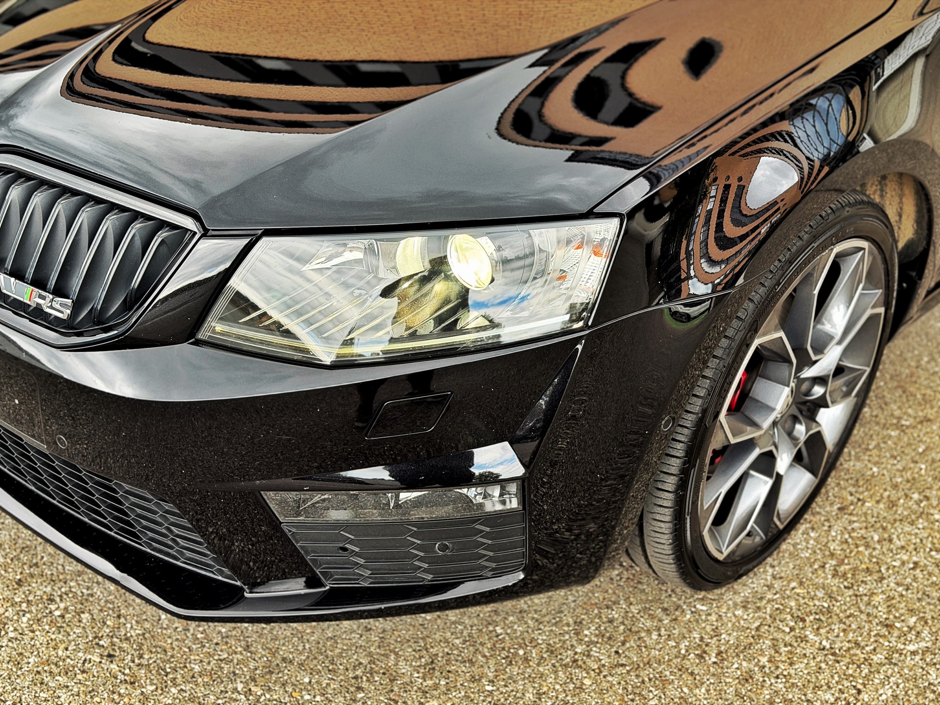 SKODA Octavia Combi 2.0 TDI RS 4x4 DSG-image-7