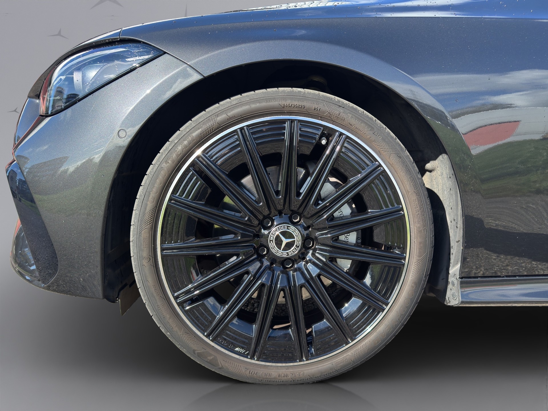MERCEDES-BENZ CLE 300 AMG Line 4matic-showroom-element-1