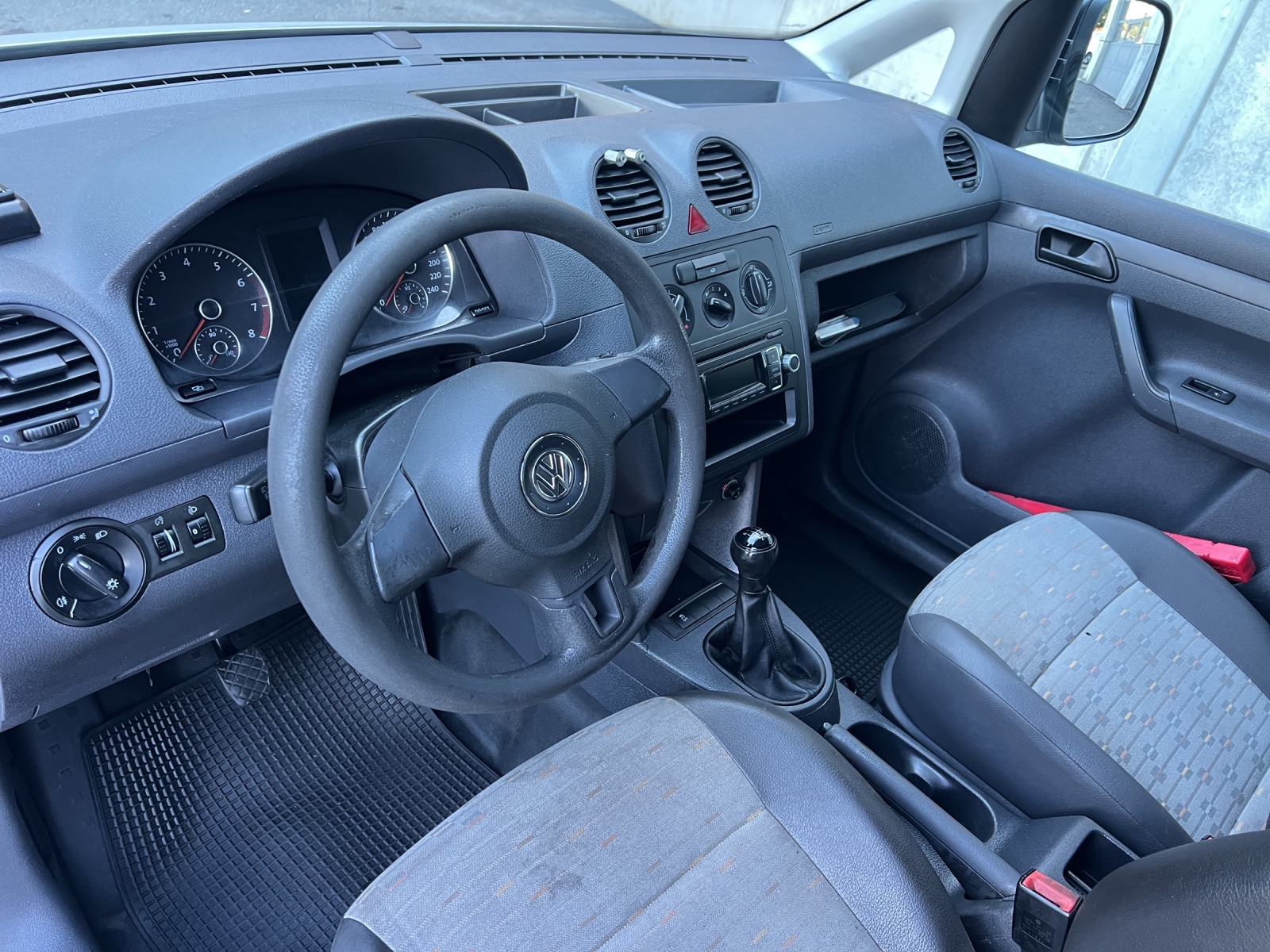 VW Caddy Maxi 1.2 TSI-image-7