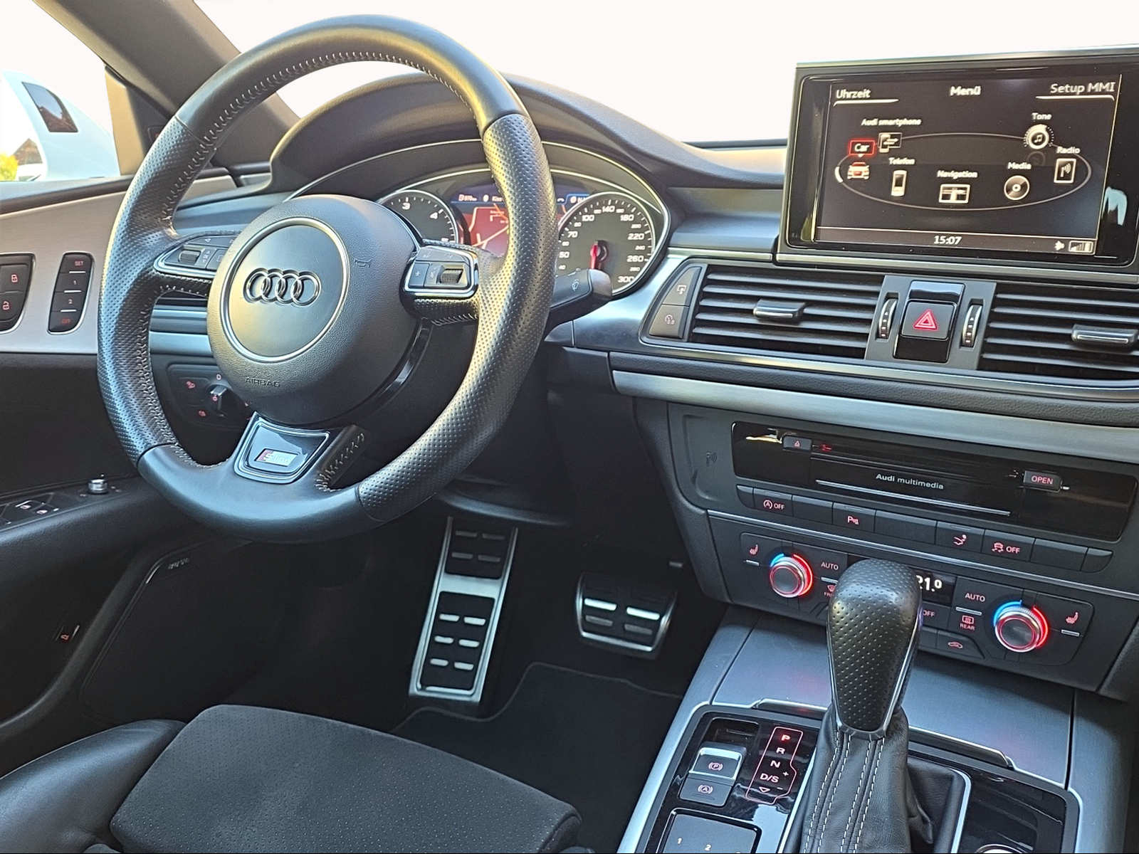 AUDI A7 Sportback 3.0 TDI quattro S-tronic-image-12