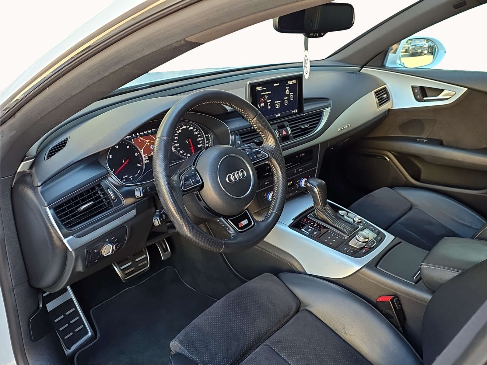 AUDI A7 Sportback 3.0 TDI quattro S-tronic-image-9