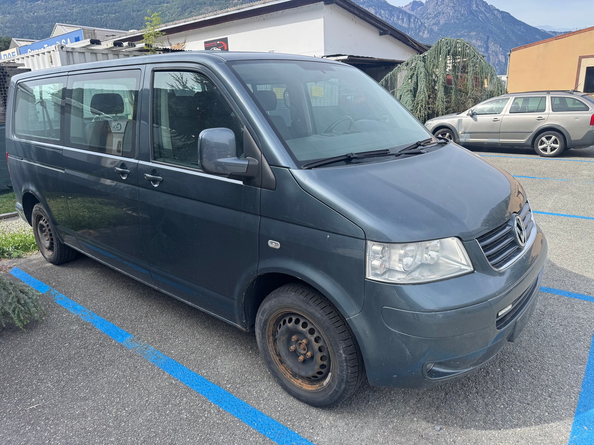 VW T5 Multivan Comfortline 2.5 TDI 4M-image-6