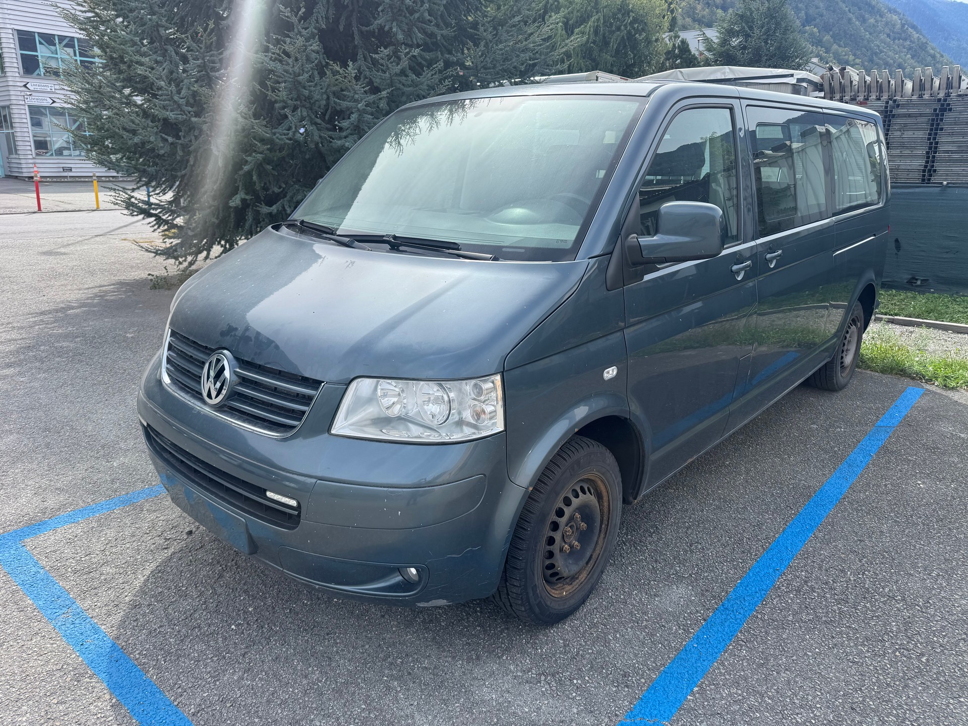 VW T5 Multivan Comfortline 2.5 TDI 4M-image-0