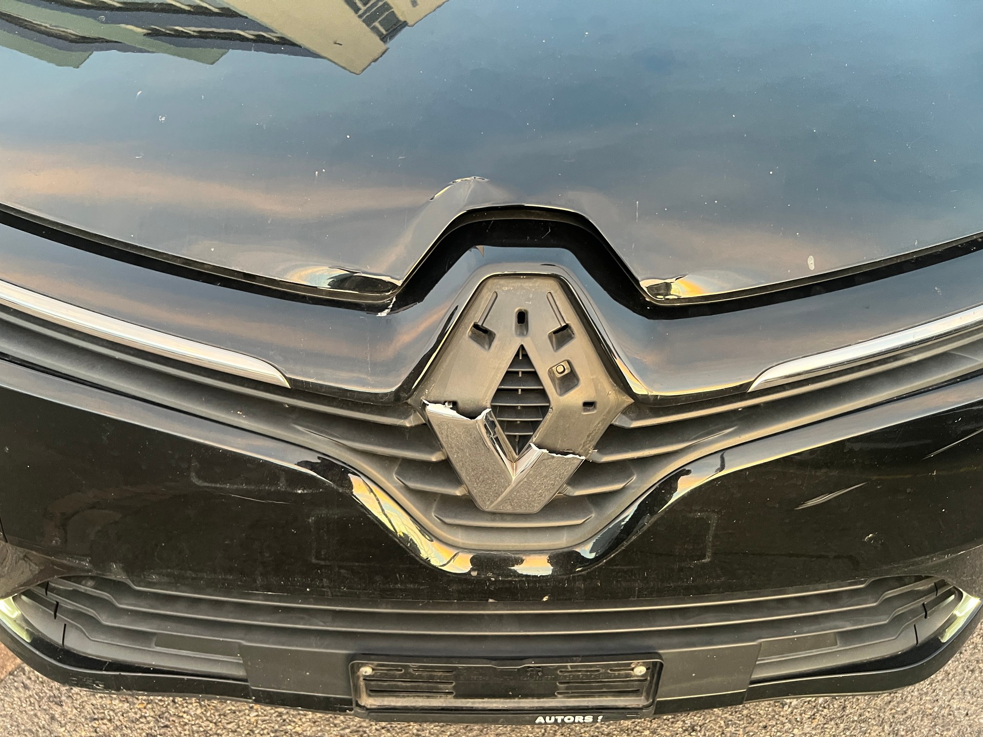 RENAULT Clio 1.2 16V Life-image-8