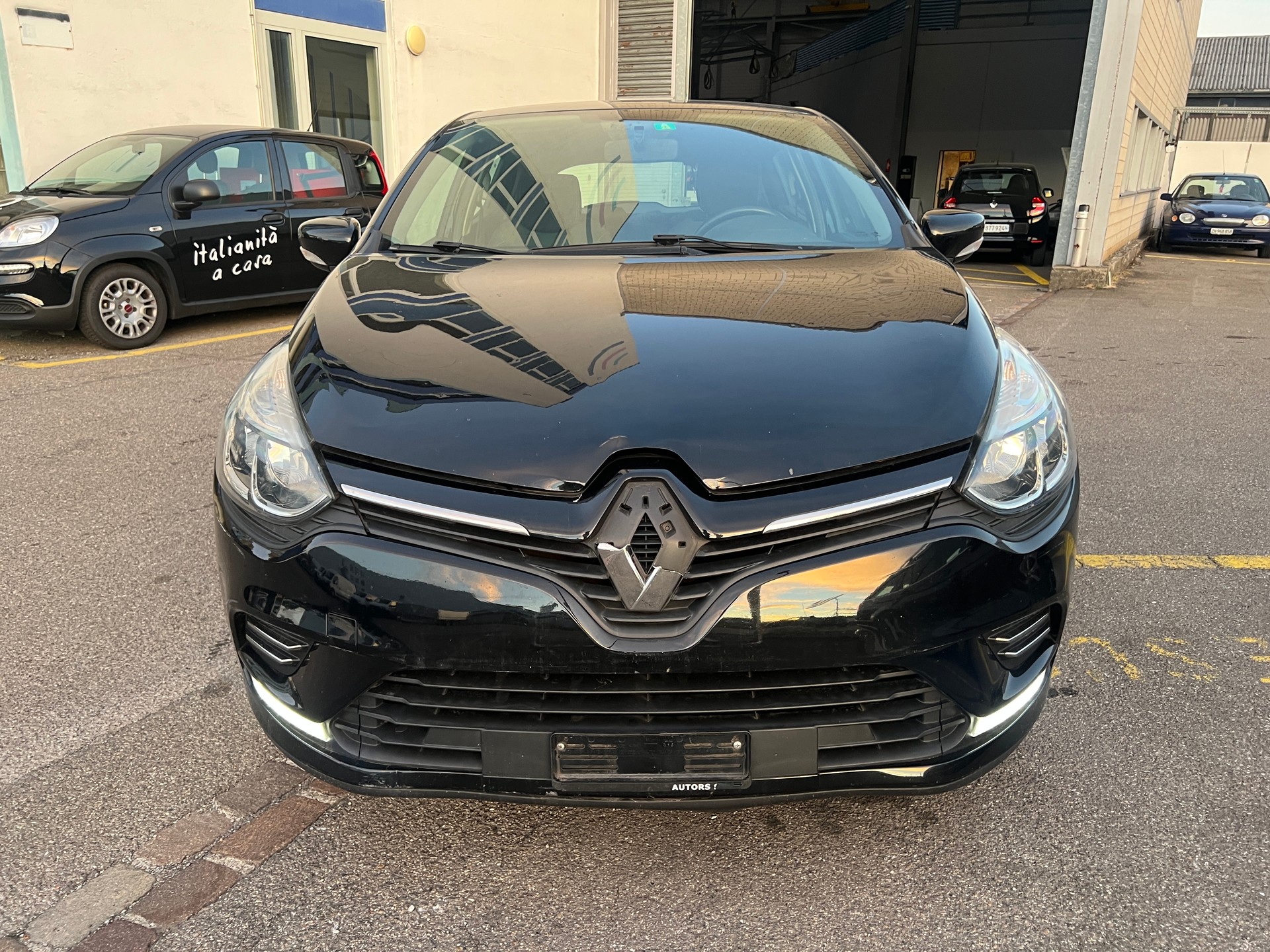 RENAULT Clio 1.2 16V Life-image-1