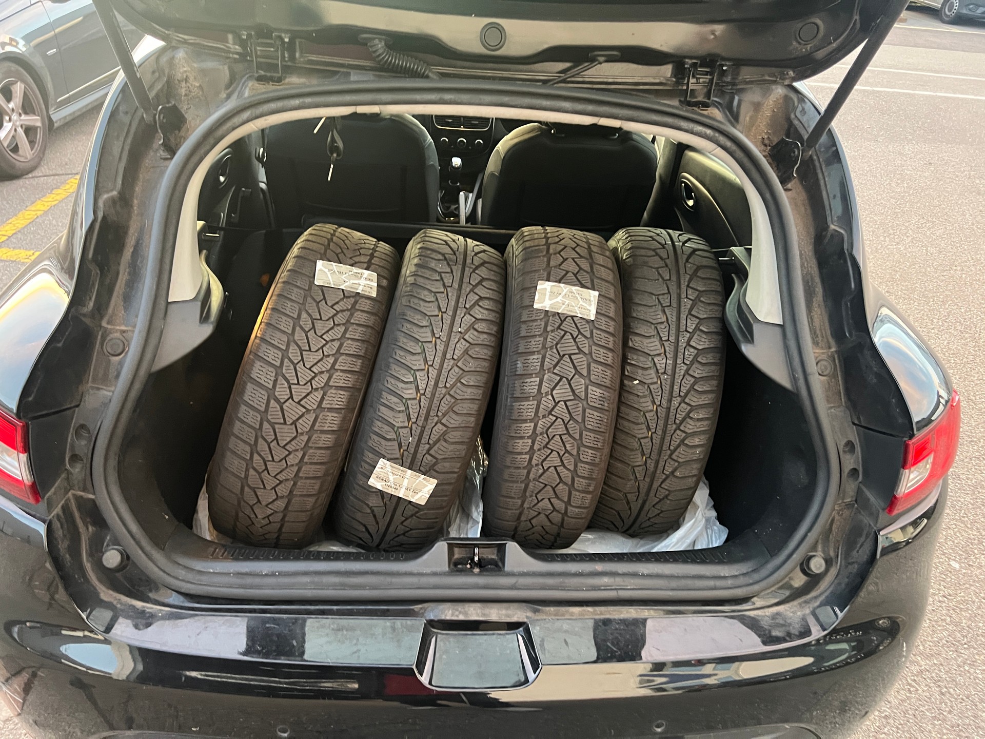 RENAULT Clio 1.2 16V Life-image-9