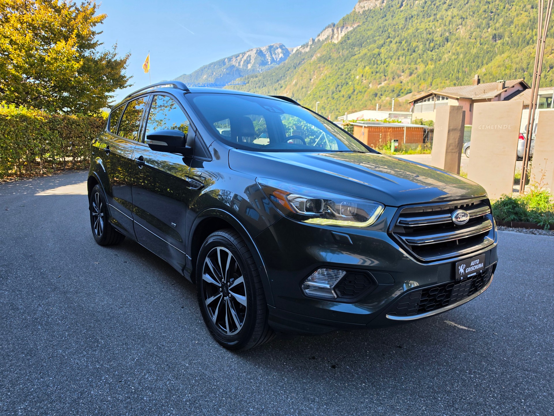 FORD Kuga 2.0 TDCi ST Line 4WD PowerShift-image-6