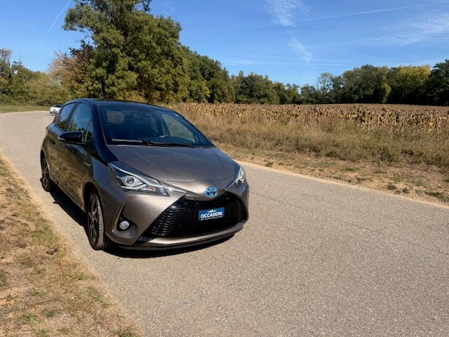 TOYOTA Yaris 1.5 VVT-i Hybrid Comfort e-CVT-image-1